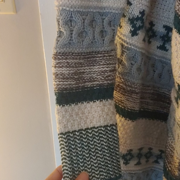 RW&CO Knit Cardigan - Picture 3 of 4